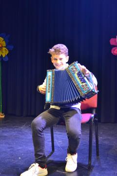 Akademija ob materinskem dnevu združuje, povezuje