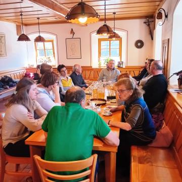 Ocenjevanje moštov, sokov, kisov, žganih pijač in likerjev