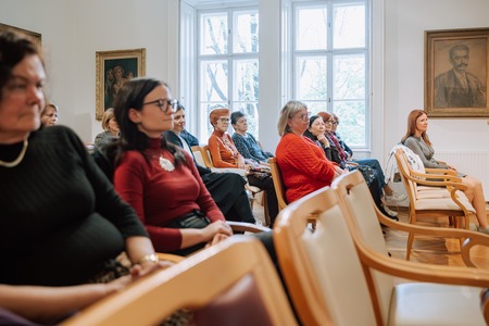 Pogovor z mag. Anjo Štefan