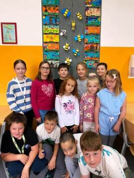 V šoli Kotlje ustvarjali panjske končnice