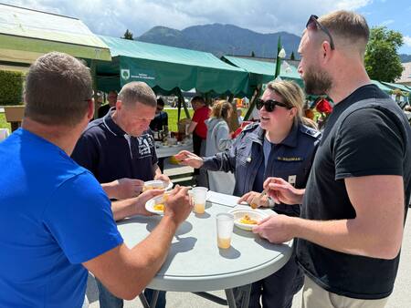 Strokovna komisija v akciji: Urška Bricman, Jože Kacil, Matjaž Horvat in Lovro Miler