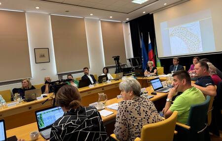 3c71474e-a59d-42b0-88e4-f09ed0192abd