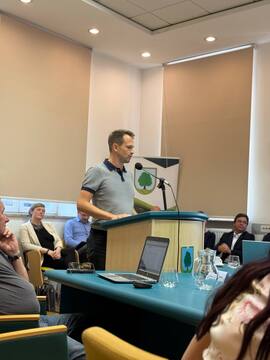 799b18ae-55bb-4964-be69-550c6348d64a