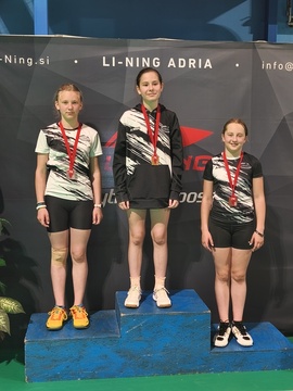  Zaključni turnir mladinske Li-Ning lige: Zmagovalka med dekleti je Lia Duler