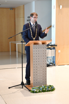 Župan dr. Tomaž Rožen sprejel ravenske odličnjakinje in odličnjake