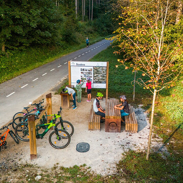 strekna_apro_pixels