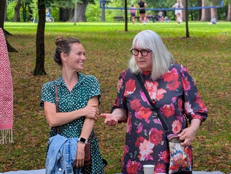 Galerija Frida v objemu ravenskega parka