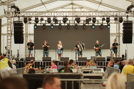 untitled-foto-Nika_Hölcl-037