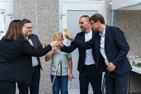 Na Ravnah na Koroškem odprli proizvodnjo vrhunskih diatoničnih harmonik ROŠER Slovenka