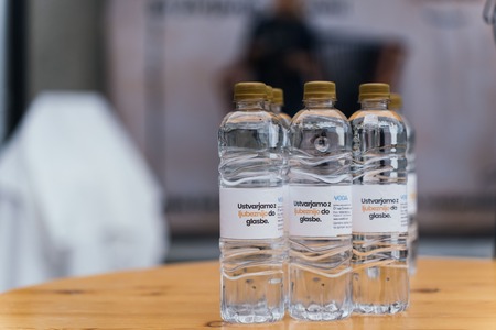 Na Ravnah na Koroškem odprli proizvodnjo vrhunskih diatoničnih harmonik ROŠER Slovenka