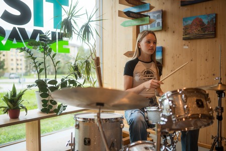 Jazz šola Ravne zaživela v Stari železarni s tridnevnimi delavnicami in koncertom