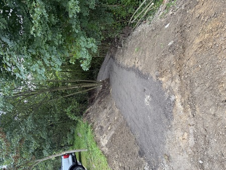 Novo urejena pešpot med Javornikom in Kotulo