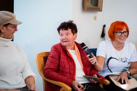  Razstava Metuljček cekinček, po zraku leti 