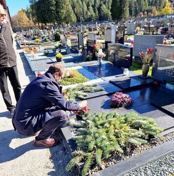 Spomini oživijo ob 1. novembru