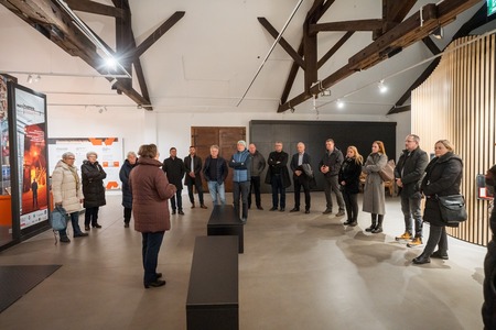 587253718_1657037432329445_1796665952226816810_n