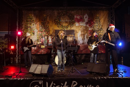 Prižig lučk s parkljevanjem // Čarobni december v mestu