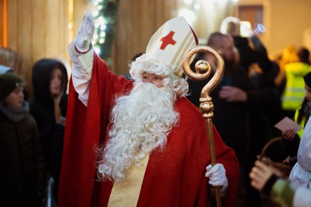 Prižig lučk s parkljevanjem // Čarobni december v mestu