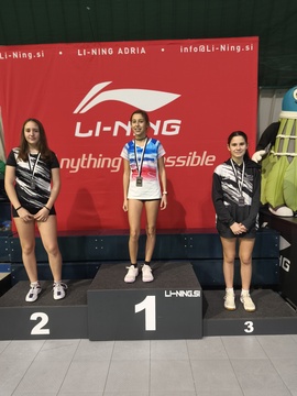 Novoletni turnir mladinske Li-Ning lige: Štiri medalje in četrto mesto