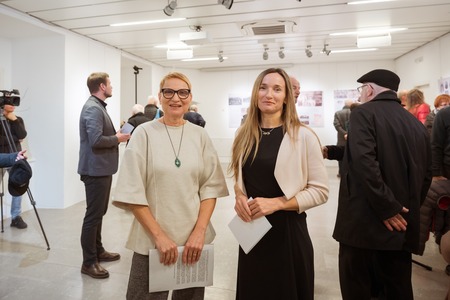 Doktor Boštjan Erat in Guštanj v prvi polovici 20. stoletja