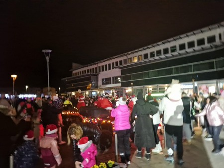 b9d632a0-b2a1-47e9-afbf-f48bd65cee57