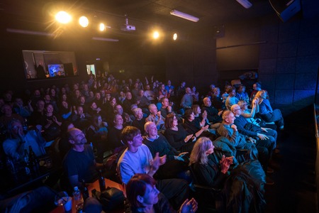 Soulful Christmas: Raphael Wressnig feat. Gisele Jackson