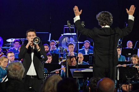 Božično novoletni koncert Pihalnega orkestra železarjev Ravne 