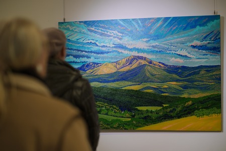 Laura Kumprej Simfonija barv