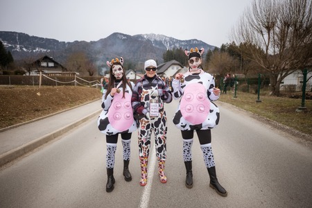 Pustovanje v Kotljah 2026