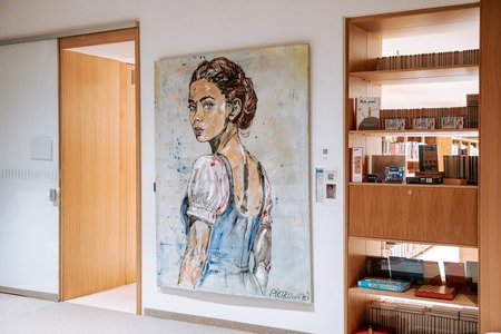 Michael Pietrowski: CONNECTED - Lines, peaks & portraits