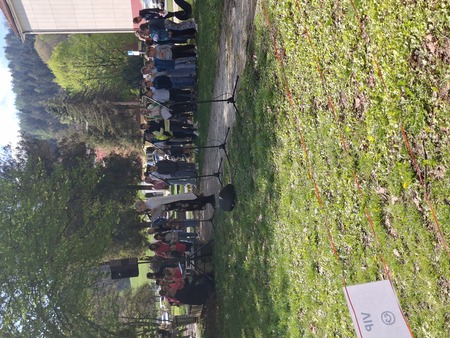 Park v barvah jezika