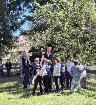 Dan odprtih vrat Čebelarskega društva Kotlje