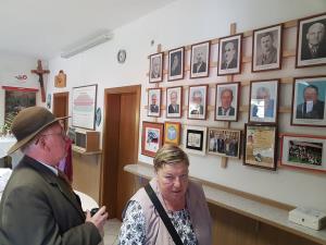 32941419_2031429083740417_6542273014820503552_n