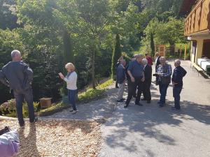 33044147_2031428937073765_2974786076826140672_n