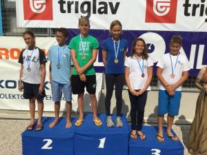 36477382_2010647598945291_7009516433868587008_n