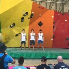 37932902_1924538954269122_7776485532942467072_n